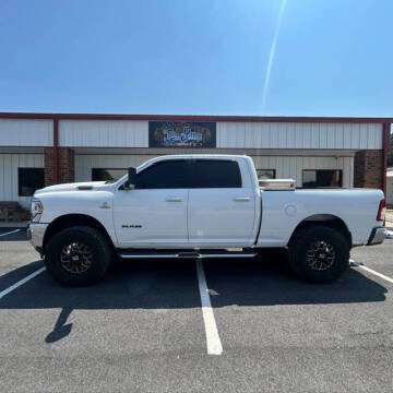 2019 Ram 2500 Big Horn 4WD photo