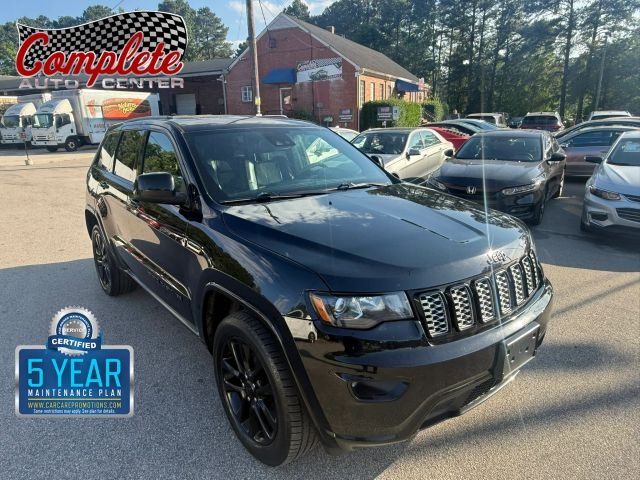 2020 Jeep Grand Cherokee Altitude RWD photo