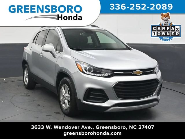 2020 Chevrolet Trax LT FWD photo