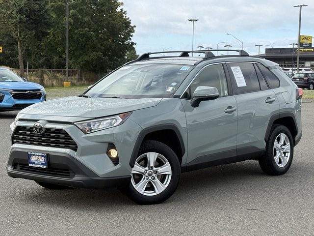 2019 Toyota RAV4 XLE FWD photo