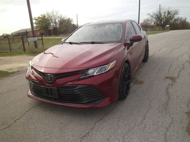 2020 Toyota Camry LE FWD photo