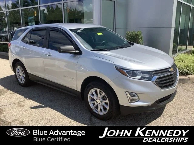 2020 Chevrolet Equinox LS AWD photo