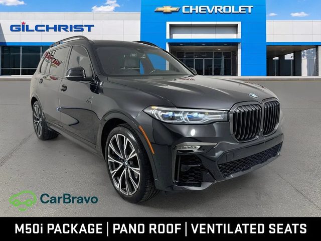 2020 BMW X7 M50i AWD photo