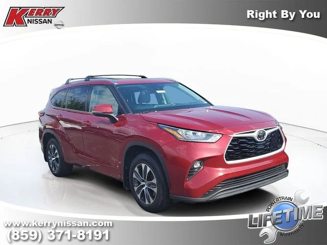 2020 Toyota Highlander XLE AWD photo