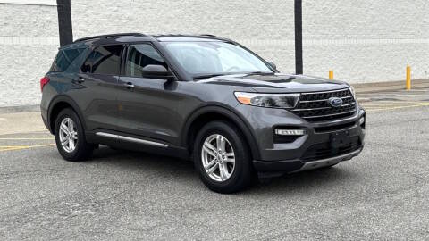 2020 Ford Explorer XLT 4WD photo