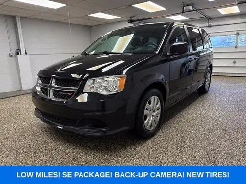 2020 Dodge Grand Caravan SE FWD photo