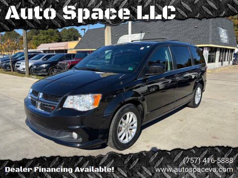 2019 Dodge Grand Caravan SXT FWD photo