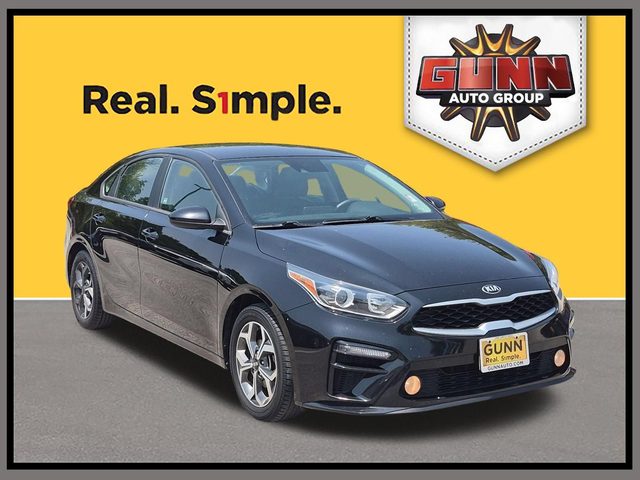2020 Kia Forte LXS FWD photo