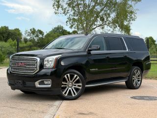 2019 GMC Yukon XL SLT 4WD photo