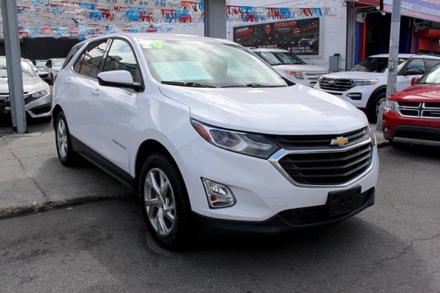 2020 Chevrolet Equinox LT AWD photo
