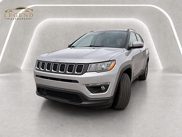 2020 Jeep Compass Latitude w/Sun/Safety Pkg FWD photo