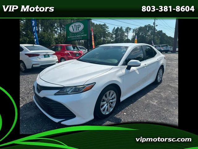2019 Toyota Camry LE FWD photo