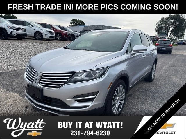 2017 Lincoln MKC Reserve AWD photo