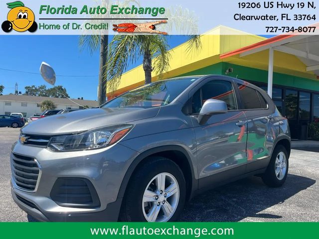 2020 Chevrolet Trax LS FWD photo