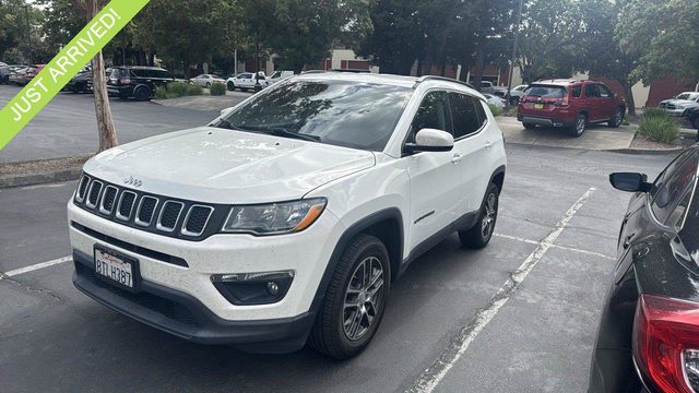 2020 Jeep Compass Latitude 4WD photo
