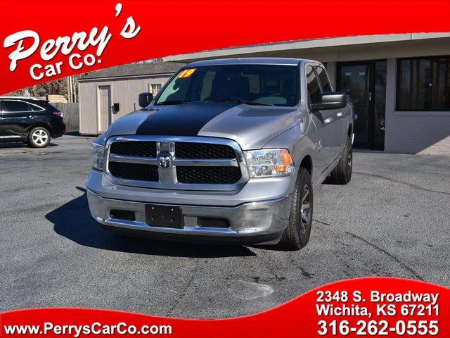 2019 Ram 1500 SLT RWD photo