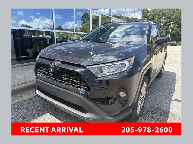 2020 Toyota RAV4 XLE Premium FWD photo