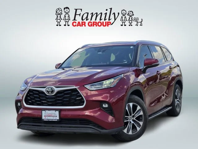 2020 Toyota Highlander XLE FWD photo