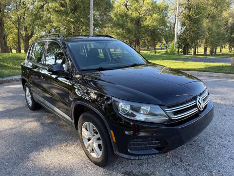 2015 Volkswagen Tiguan S FWD photo