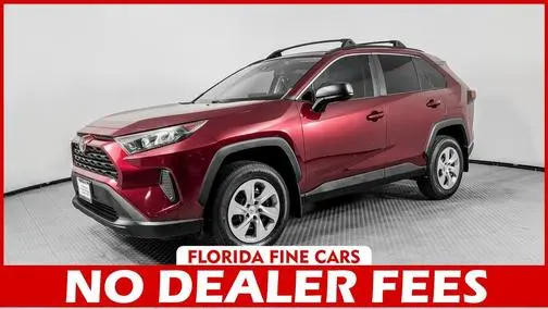 2020 Toyota RAV4 LE FWD photo