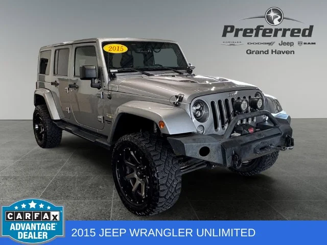 2015 Jeep Wrangler Unlimited Sahara 4WD photo