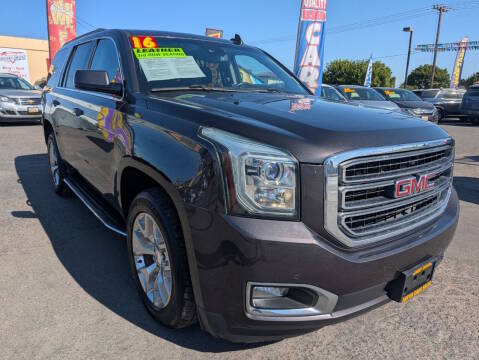 2016 GMC Yukon SLT 4WD photo