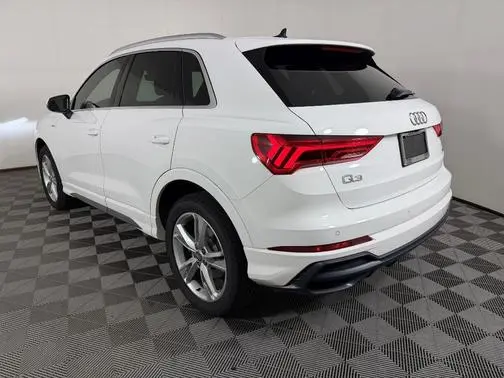 2020 Audi Q3 S line Premium AWD photo