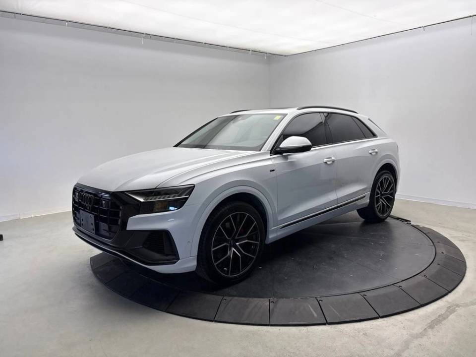 2020 Audi Q8 Premium Plus AWD photo