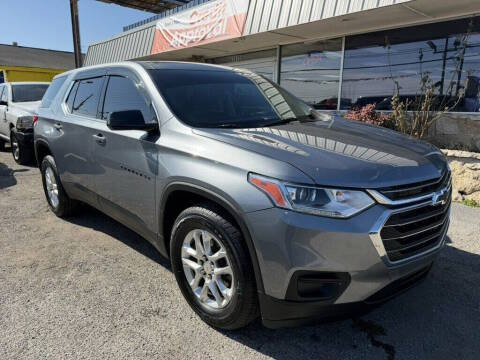 2020 Chevrolet Traverse LS FWD photo