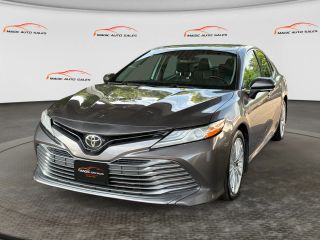2020 Toyota Camry XLE AWD photo