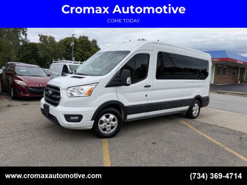 2020 Ford Transit Passenger Wagon XLT RWD photo