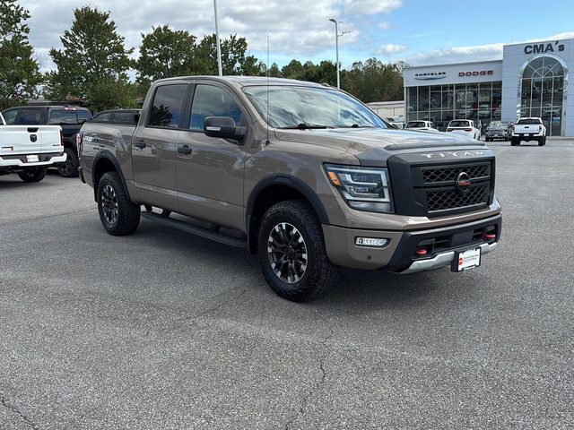 2020 Nissan Titan PRO-4X 4WD photo