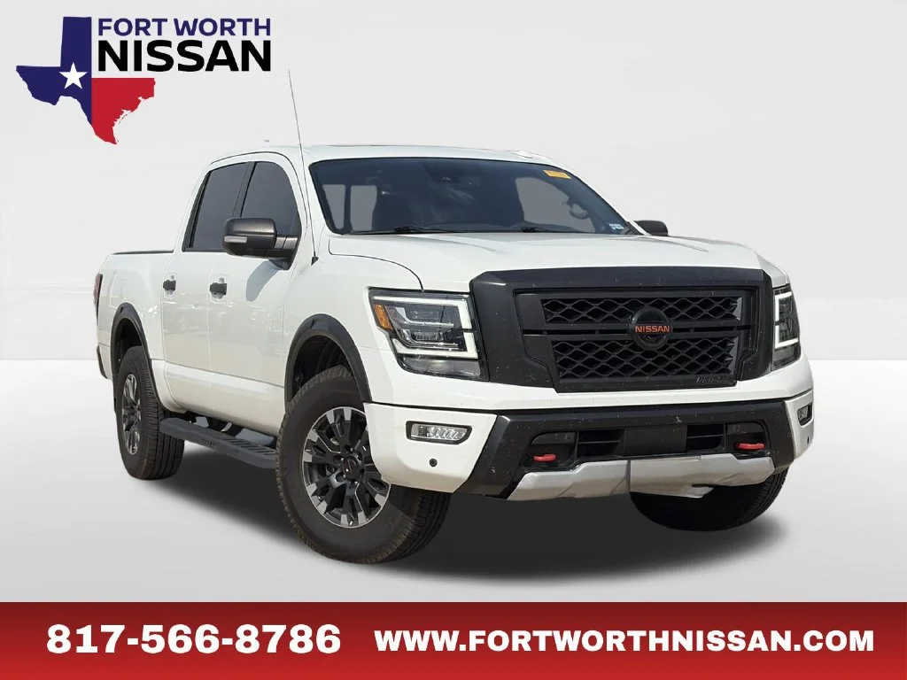 2020 Nissan Titan PRO-4X 4WD photo