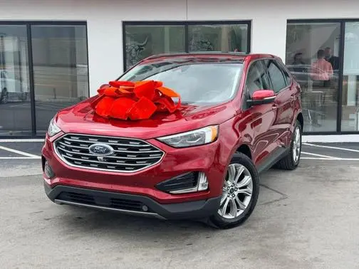 2019 Ford Edge Titanium AWD photo