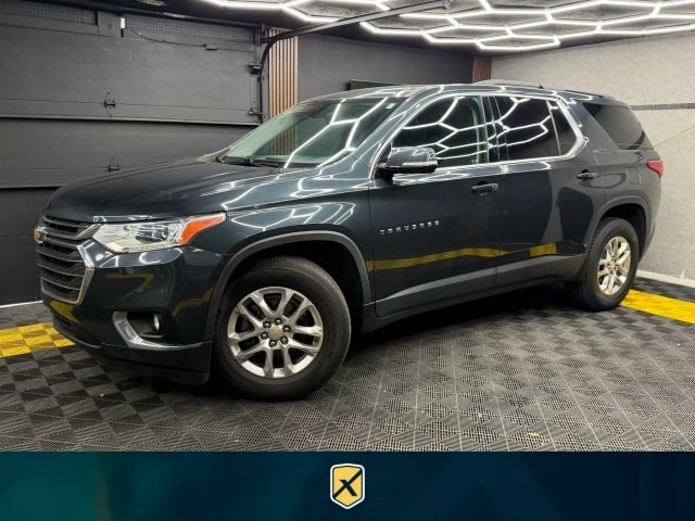 2020 Chevrolet Traverse LT Cloth FWD photo