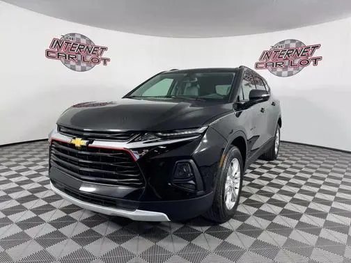 2020 Chevrolet Blazer LT FWD photo