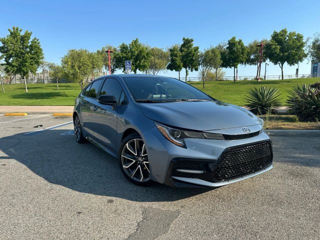 2020 Toyota Corolla SE FWD photo