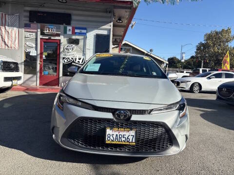 2020 Toyota Corolla LE FWD photo