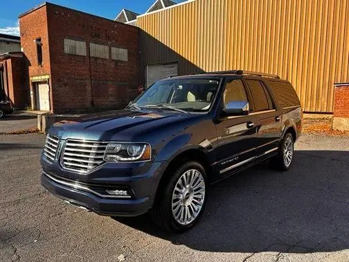 2017 Lincoln Navigator L Select 4WD photo