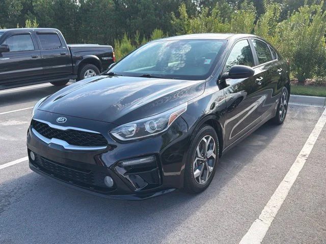 2020 Kia Forte LXS FWD photo