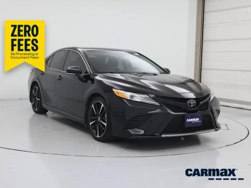 2020 Toyota Camry XSE FWD photo