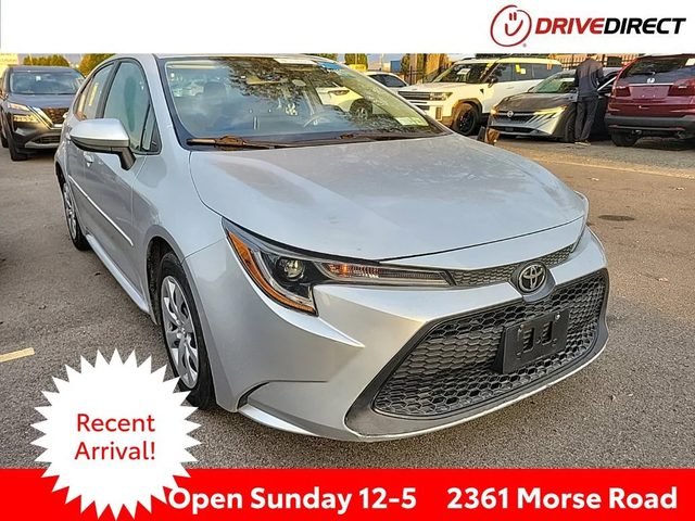 2020 Toyota Corolla LE FWD photo