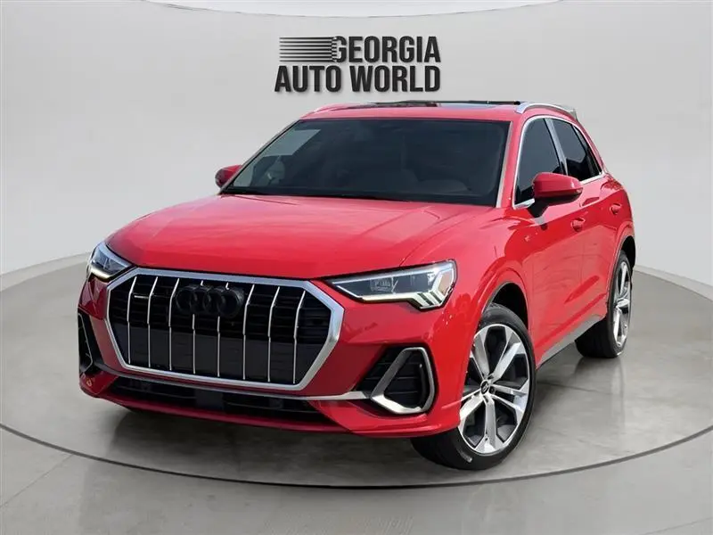 2020 Audi Q3 S line Premium Plus AWD photo