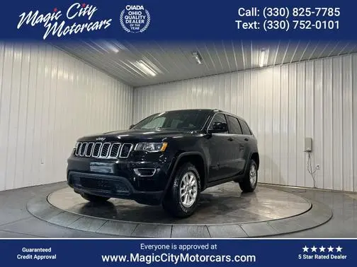 2020 Jeep Grand Cherokee Laredo 4WD photo