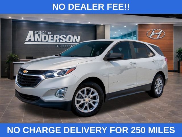 2020 Chevrolet Equinox LS FWD photo