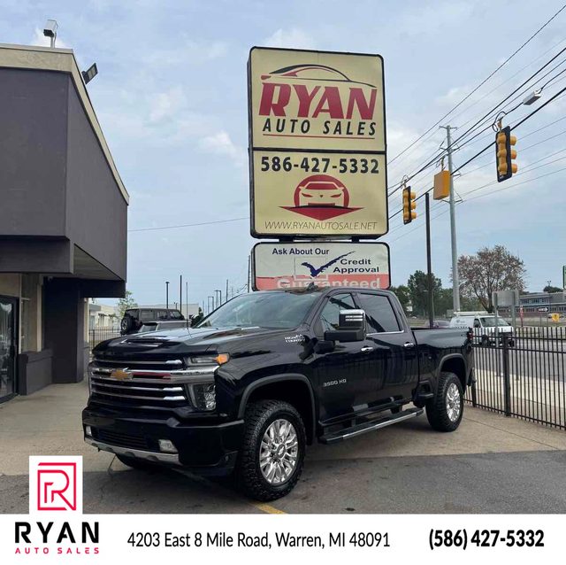 2020 Chevrolet Silverado 3500HD High Country 4WD photo
