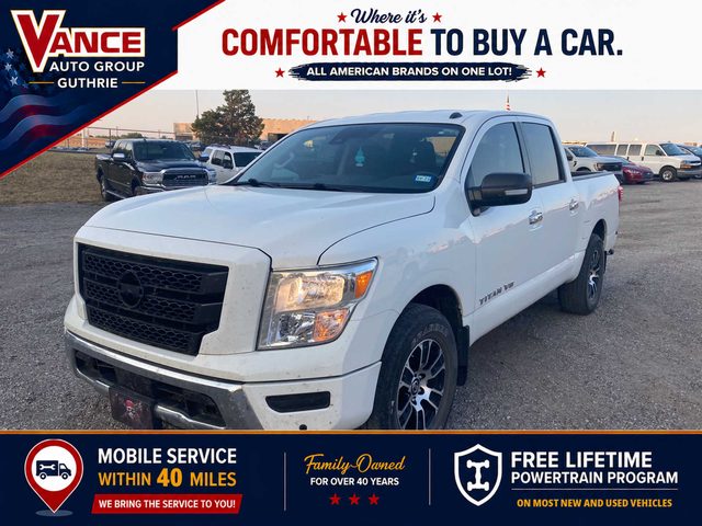 2020 Nissan Titan SV RWD photo