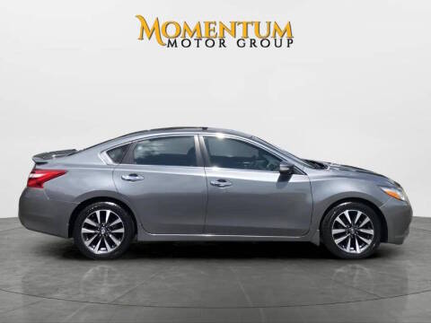 2016 Nissan Altima 2.5 SV FWD photo