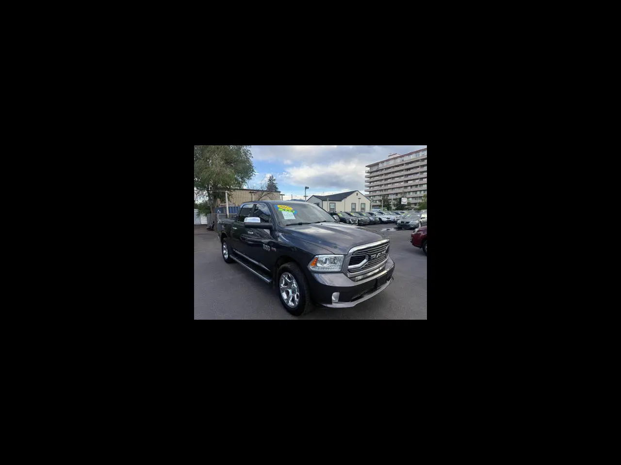 2017 Ram 1500 Limited 4WD photo