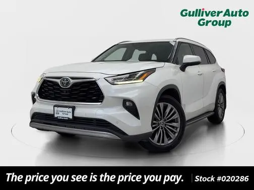 2020 Toyota Highlander Platinum FWD photo
